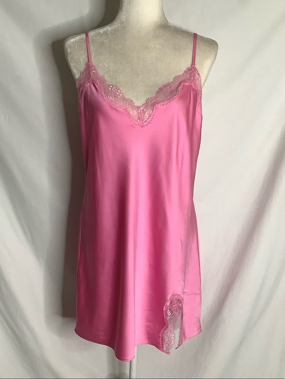 Women's Pink Lace-Trim Satin Chemise Slip Dress Size M